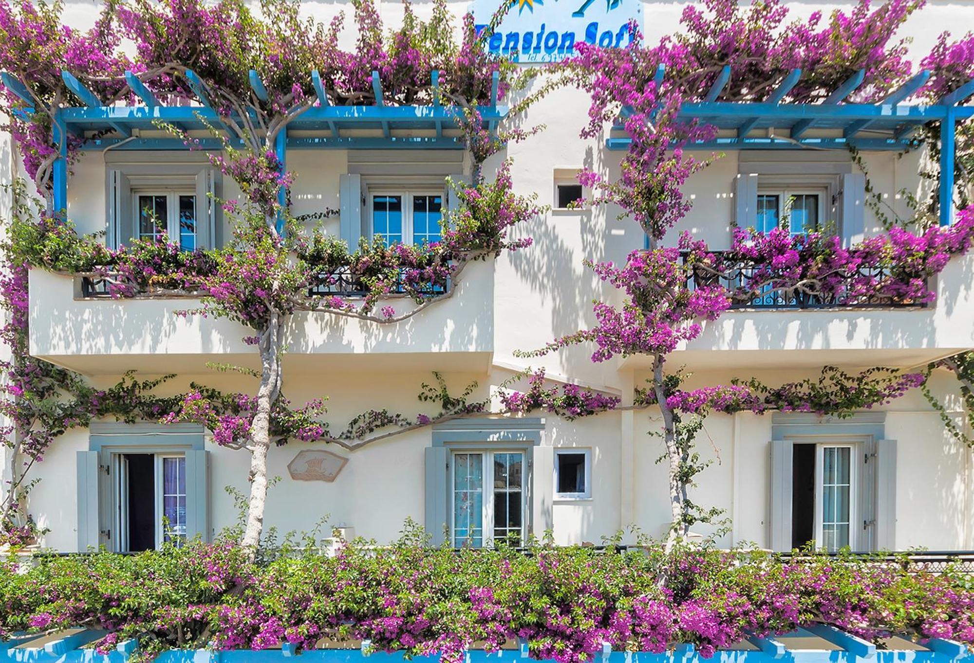 Sofi Pension Naxos City Eksteriør billede