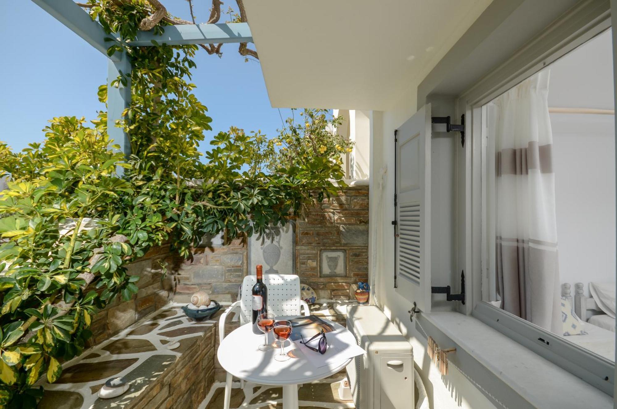 Sofi Pension Naxos City Eksteriør billede