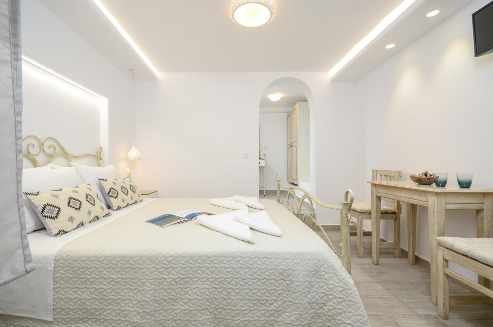 Sofi Pension Naxos City Eksteriør billede